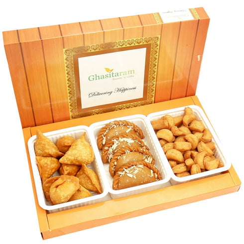 Ghasitaram Gujiya, Farsan Samosa& Mini Gujiya Namkeen hamper